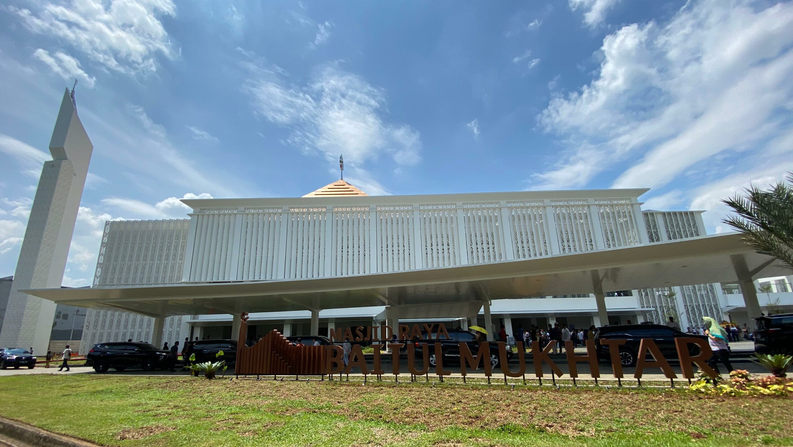 masjid raya bsd - masjid baitul muktar - masjid baru di bsd city